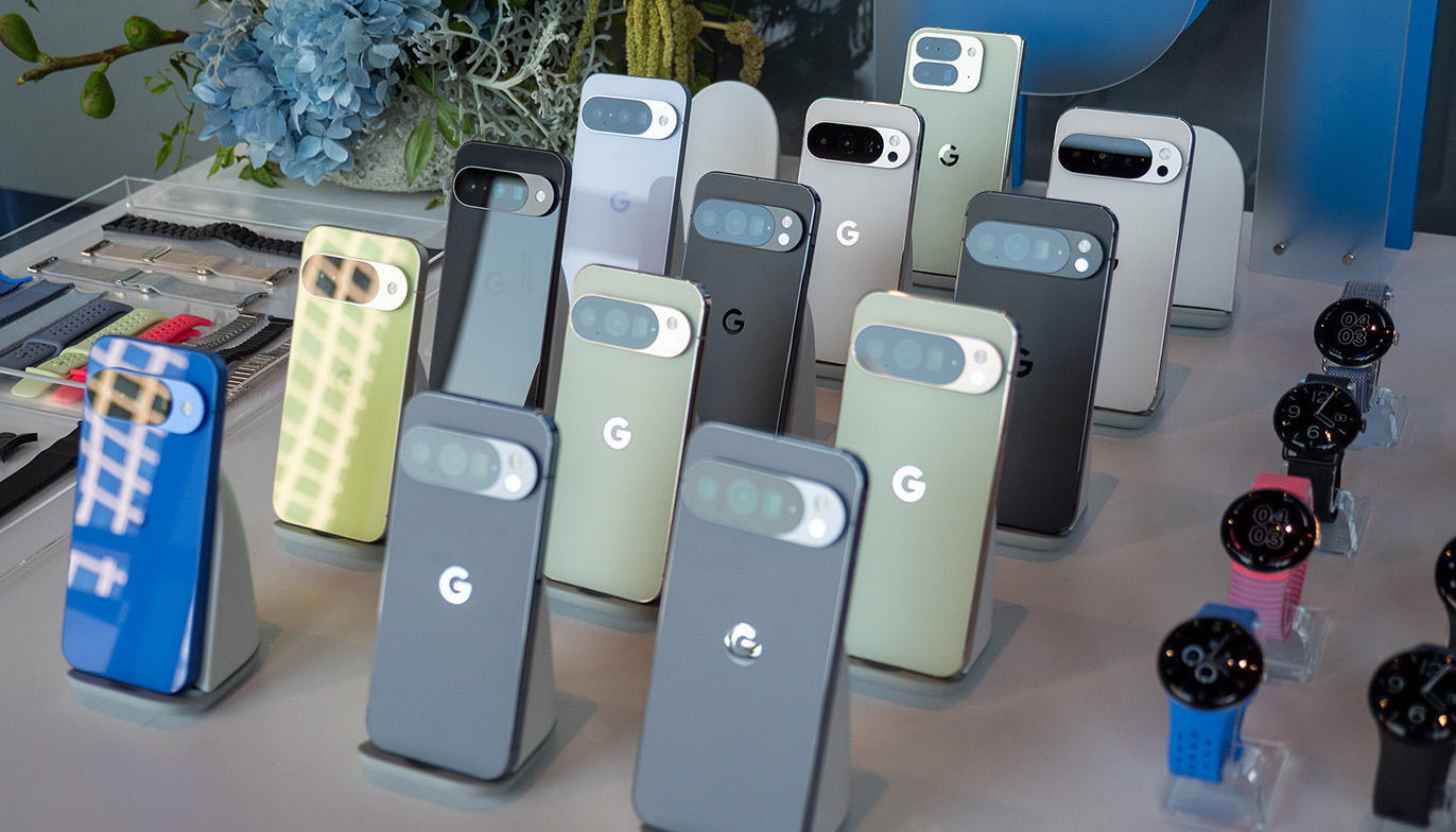 Best Tech of 2024: Smartphones, Tablets, Wearables, and the Trends That Defined the Year
